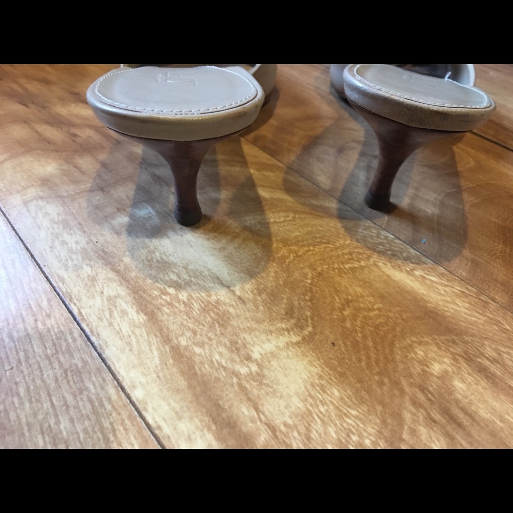 Cream mules - Picture 4 of 6